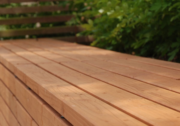 Holzarbeiten im Garten – Garteneinblick 2